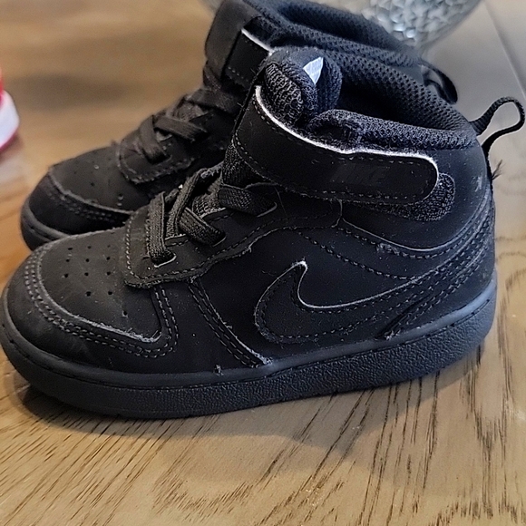 Nike Court Borough shoes - Picture 3 of 3